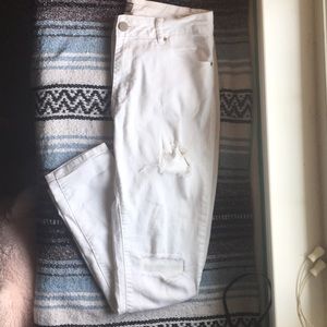 Women’s White Ripped Jeans (size 13)